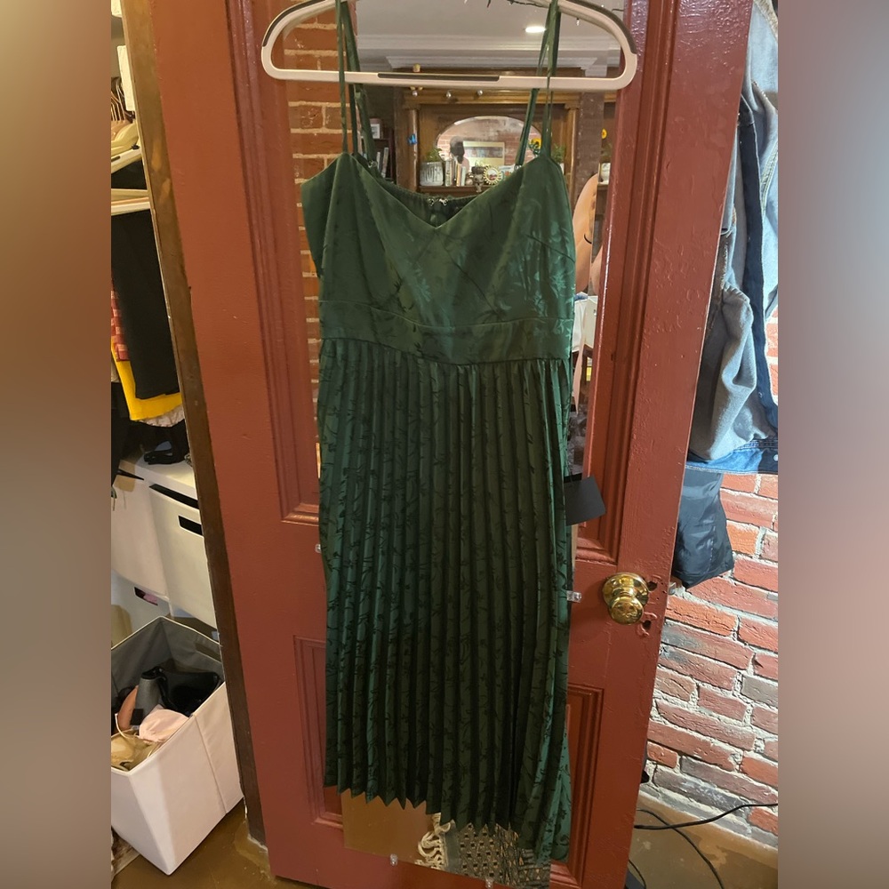 Lulu's Forest Green Midi Dress